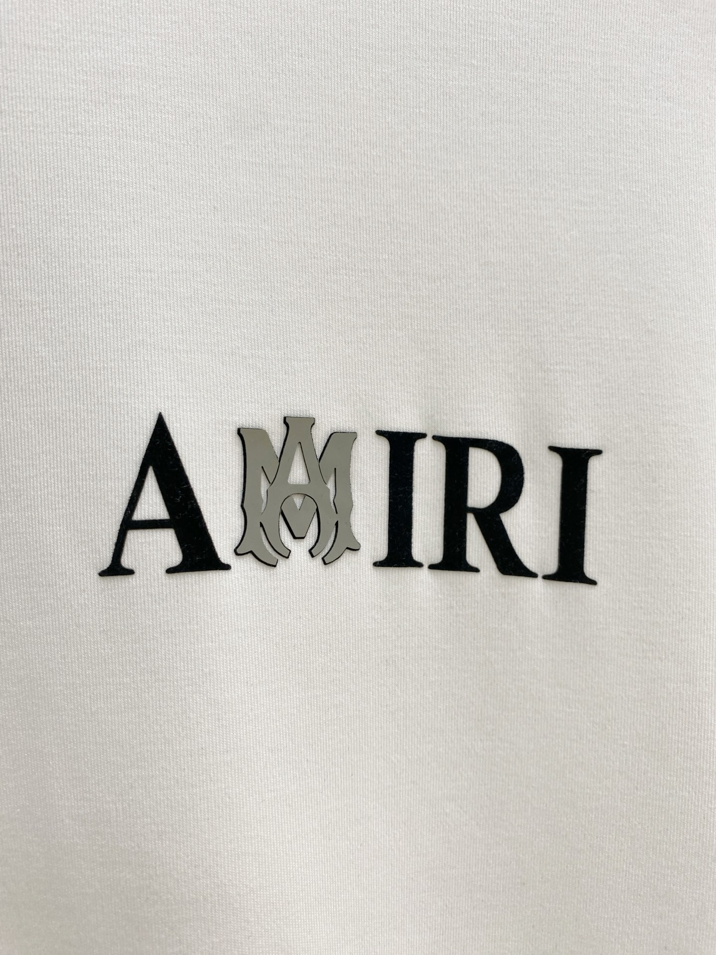 PAMIRI26ss秋季【新品】新款贸易订单圆领长袖打底衫长袖T恤网红款！上身舒适透气，不僵硬，整体有着丰富的立体感，品
