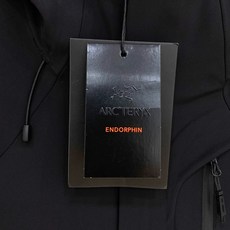 2026秋冬Arc'teryx始祖鸟撞色拼接软壳冲锋衣 男士户外连帽外套 ✅高弹软壳面料,防泼水抗风,透气耐磨 ✅撞色拼 2026秋冬Arc'teryx始祖鸟撞色拼接软壳冲锋衣 男士户外连帽外套 ✅高弹软壳面料,防泼水抗风,透气耐磨 ✅撞色拼
