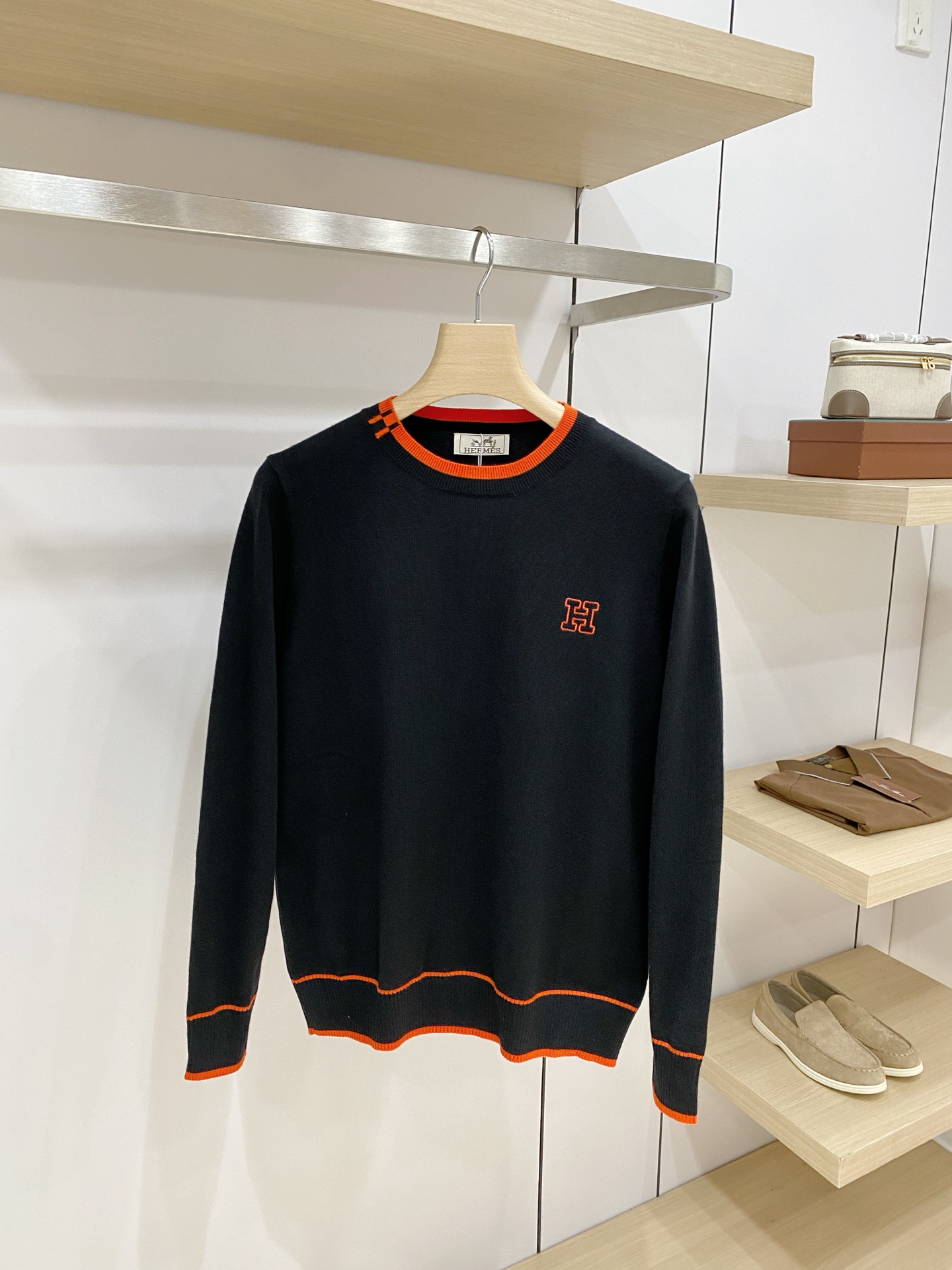 2026 . . Logo . . . . . . . . . . HOLD ​ :M-3XL Hermes Novità Maglia Maglione