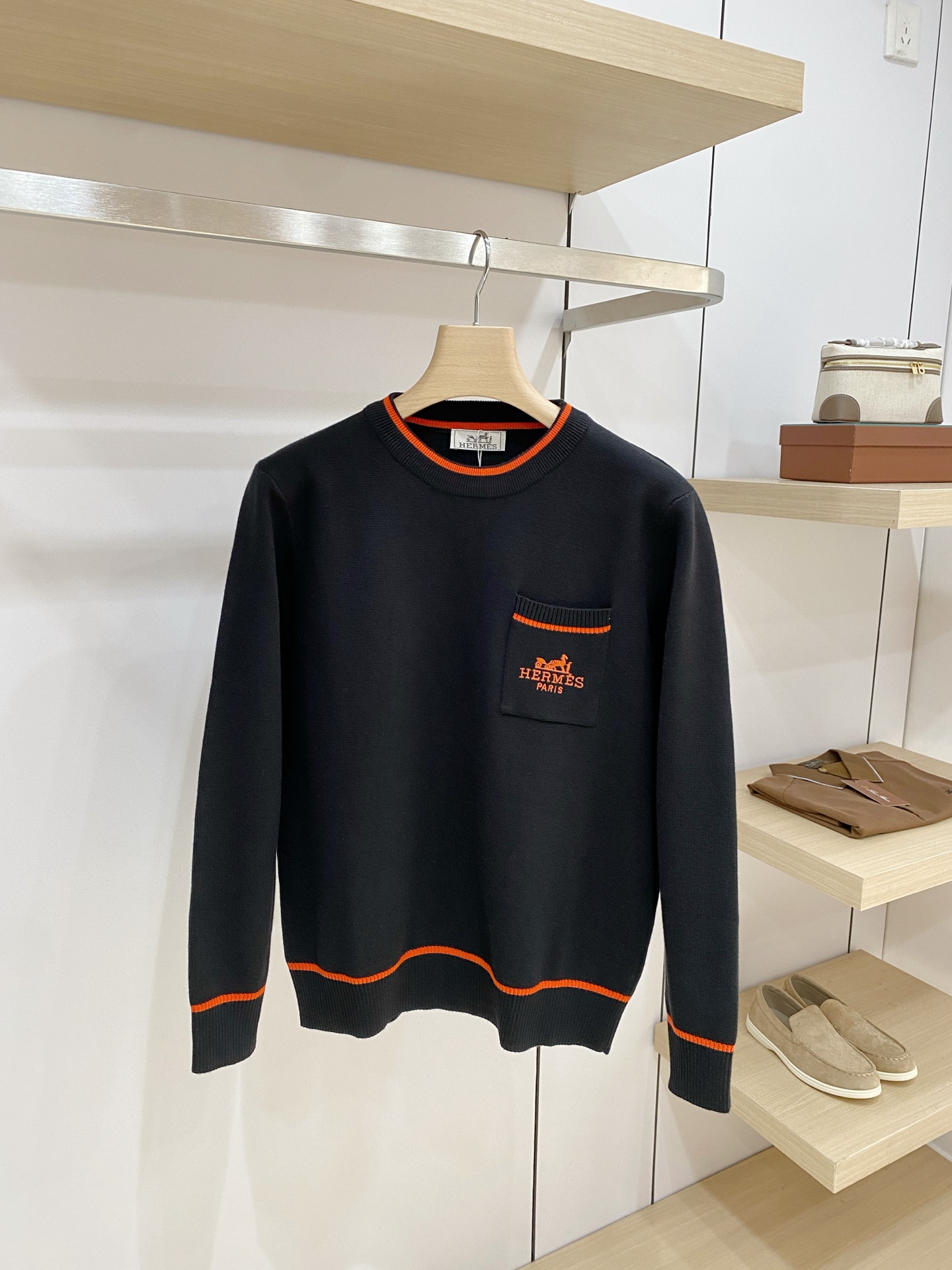 2026 . . Logo . . . . . . . . . . HOLD ​ :M-3XL Hermes Novità Maglia Maglione