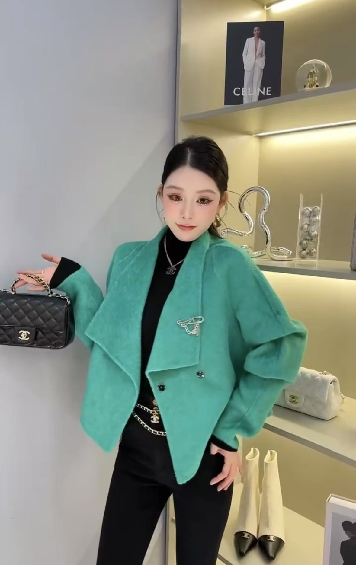 High-End Women’s Outfits: Quality, Fragrance, Colors, Sizes, and Materials - 图片 4