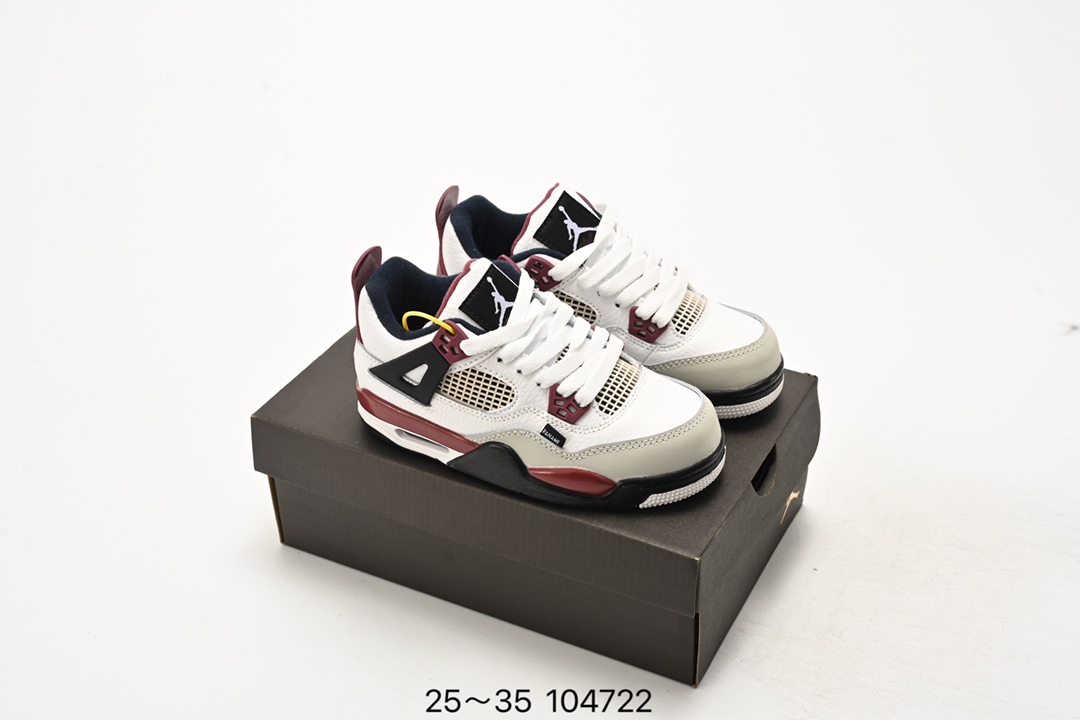 图片[5]-🈴️ 童鞋Nike Air Jordan 4 Retro Se 迈克尔·乔丹AJ4代中帮复古休闲运动文化篮球鞋 将登场的不是白水泥配色，而是一款极其相似的新品。此番，这款鞋子终于迎来发售消息。这款鞋子可以称为绝佳颜值，鞋身以大面积白色呈现，营造简约的视觉氛围。蓝色鞋带孔与中底白蓝，搭配上鞋舌的绿色 Logo，进一步拉升视觉表现。 货号：308497-115 尺码：25～35-选品中心