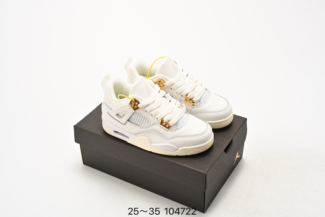 图片[5]-🈴️ 童鞋Nike Air Jordan 4 Retro Se 迈克尔·乔丹AJ4代中帮复古休闲运动文化篮球鞋 将登场的不是白水泥配色，而是一款极其相似的新品。此番，这款鞋子终于迎来发售消息。这款鞋子可以称为绝佳颜值，鞋身以大面积白色呈现，营造简约的视觉氛围。蓝色鞋带孔与中底白蓝，搭配上鞋舌的绿色 Logo，进一步拉升视觉表现。 货号：308497-115 尺码：25～35-选品中心