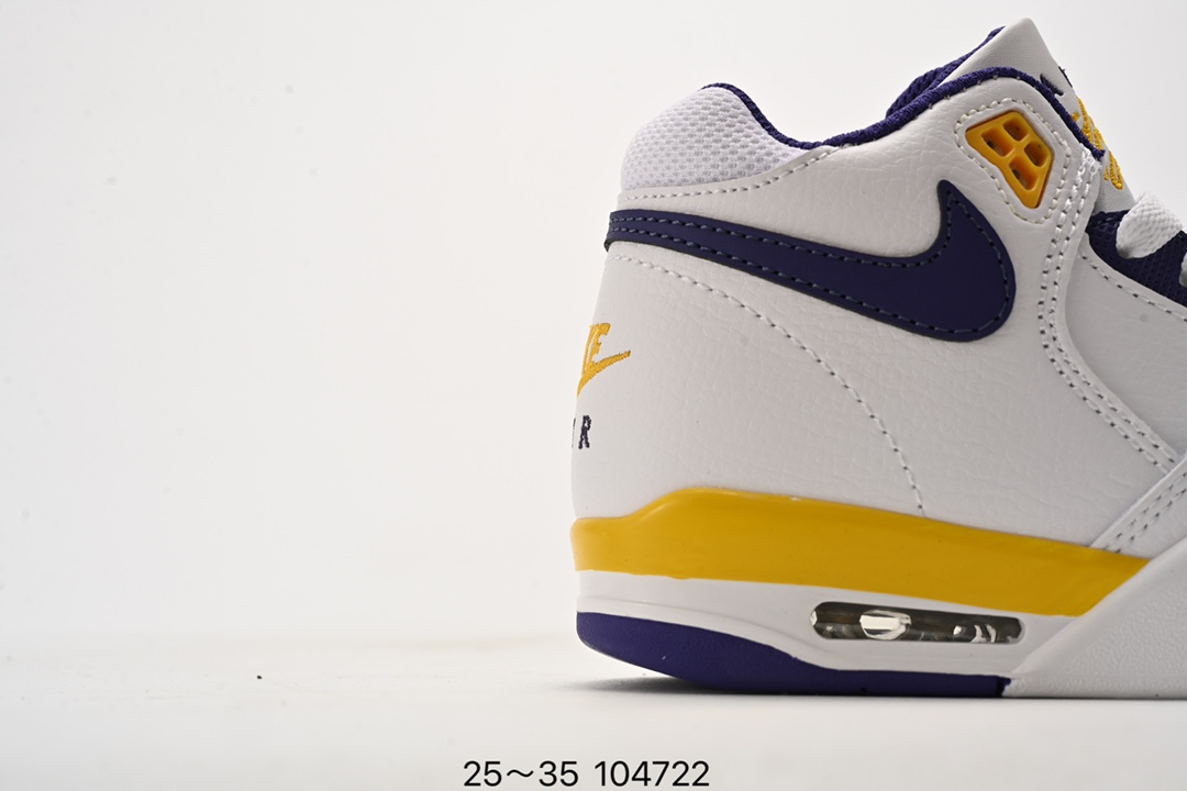 图片[2]-乔丹 Flight 系列气垫篮球鞋25-35 Air Flight Legacy 鞋底采用了与 Air Jordan 4、Air Flight 89 同款，令整体轮廓与这两款经典球鞋颇为相似。后跟的 Nike Air 刺绣也极具复古 OG 风格。-选品中心