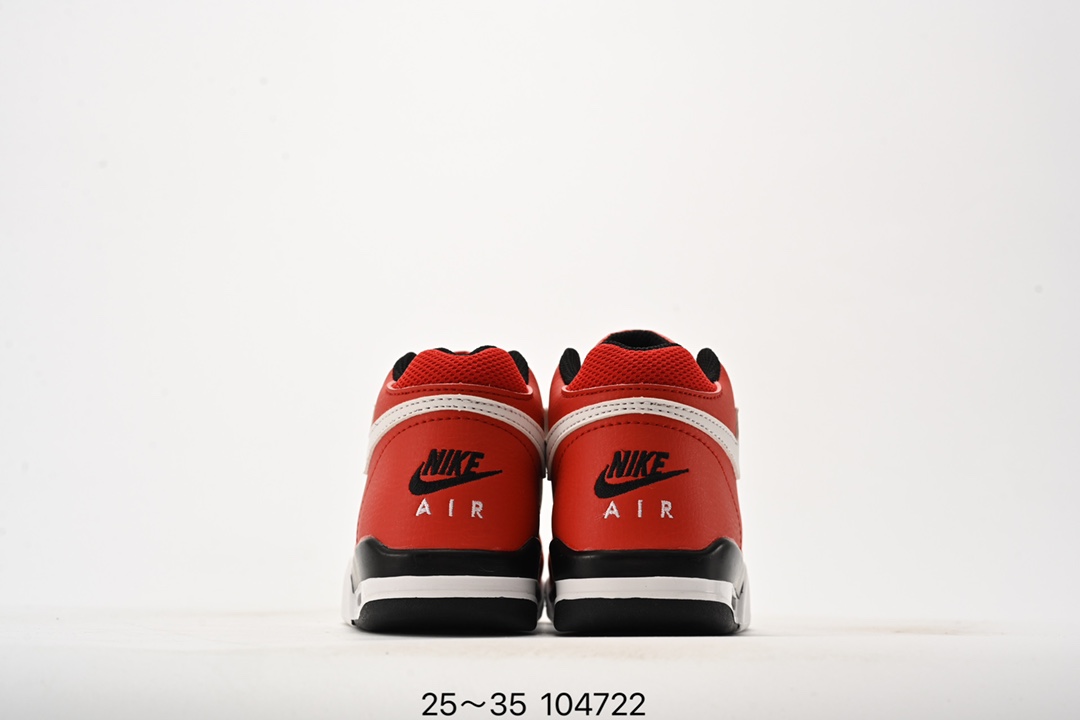 图片[7]-乔丹 Flight 系列气垫篮球鞋25-35 Air Flight Legacy 鞋底采用了与 Air Jordan 4、Air Flight 89 同款，令整体轮廓与这两款经典球鞋颇为相似。后跟的 Nike Air 刺绣也极具复古 OG 风格-选品中心