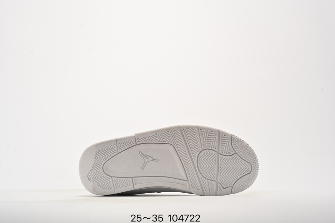 图片[6]-乔丹 Flight 系列气垫篮球鞋25-35 Air Flight Legacy 鞋底采用了与 Air Jordan 4、Air Flight 89 同款，令整体轮廓与这两款经典球鞋颇为相似。后跟的 Nike Air 刺绣也极具复古 OG 风格-选品中心