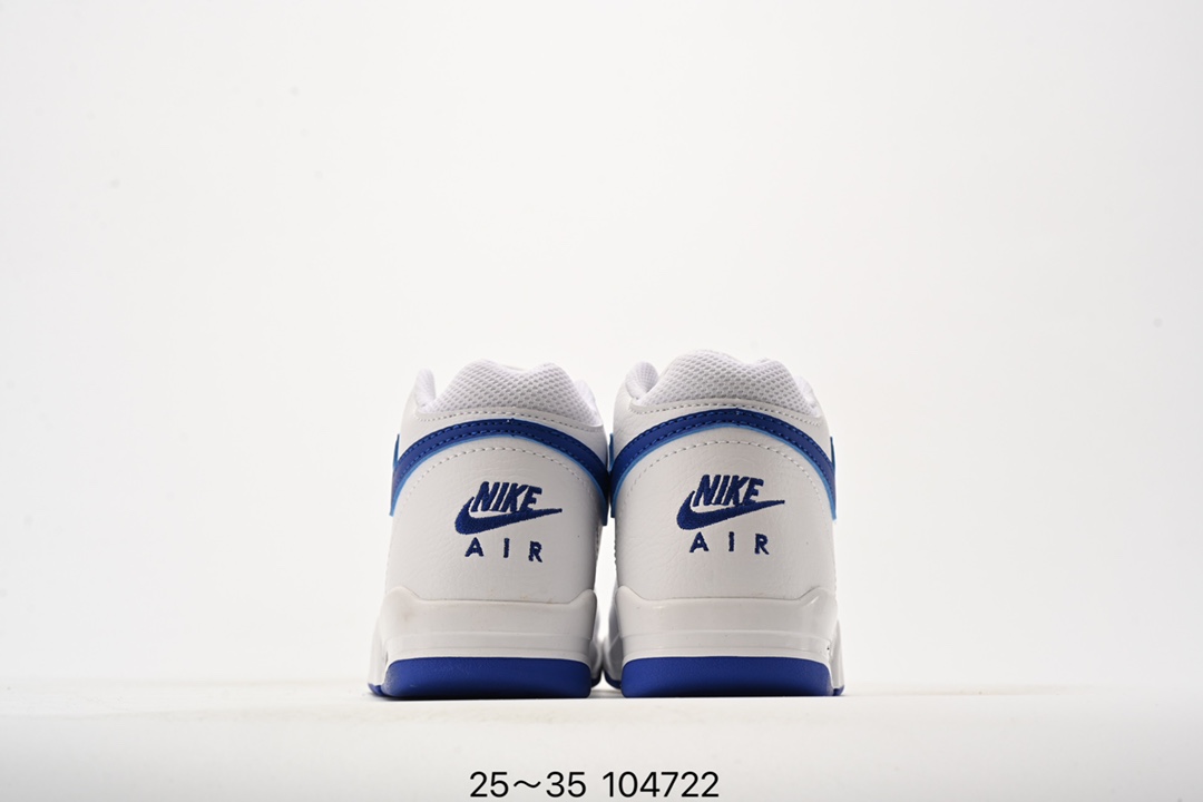 图片[7]-乔丹 Flight 系列气垫篮球鞋25-35 Air Flight Legacy 鞋底采用了与 Air Jordan 4、Air Flight 89 同款，令整体轮廓与这两款经典球鞋颇为相似。后跟的 Nike Air 刺绣也极具复古 OG 风格-选品中心