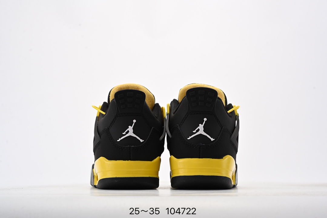 图片[7]-童鞋Nike Air Jordan 4 Retro Se 迈克尔·乔丹AJ4代中帮复古休闲运动文化篮球鞋 将登场的不是白水泥配色，而是一款极其相似的新品。此番，这款鞋子终于迎来发售消息。这款鞋子可以称为绝佳颜值，鞋身以大面积白色呈现，营造简约的视觉氛围。蓝色鞋带孔与中底白蓝，搭配上鞋舌的绿色 Logo，进一步拉升视觉表现。 货号：308497-115 尺码：25～35-选品中心