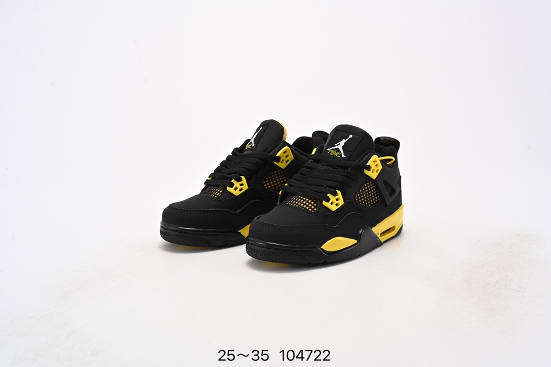 图片[8]-童鞋Nike Air Jordan 4 Retro Se 迈克尔·乔丹AJ4代中帮复古休闲运动文化篮球鞋 将登场的不是白水泥配色，而是一款极其相似的新品。此番，这款鞋子终于迎来发售消息。这款鞋子可以称为绝佳颜值，鞋身以大面积白色呈现，营造简约的视觉氛围。蓝色鞋带孔与中底白蓝，搭配上鞋舌的绿色 Logo，进一步拉升视觉表现。 货号：308497-115 尺码：25～35-选品中心