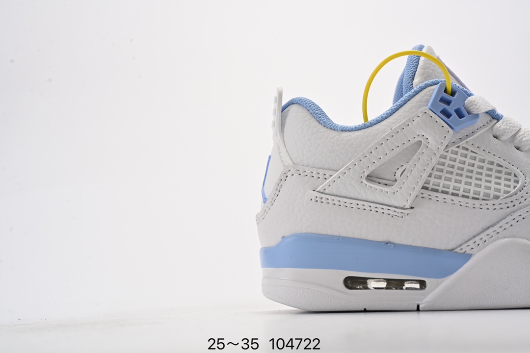 图片[2]-童鞋Nike Air Jordan 4 Retro Se 迈克尔·乔丹AJ4代中帮复古休闲运动文化篮球鞋 将登场的不是白水泥配色，而是一款极其相似的新品。此番，这款鞋子终于迎来发售消息。这款鞋子可以称为绝佳颜值，鞋身以大面积白色呈现，营造简约的视觉氛围。蓝色鞋带孔与中底白蓝，搭配上鞋舌的绿色 Logo，进一步拉升视觉表现。 货号：308497-115 尺码：25～35-选品中心