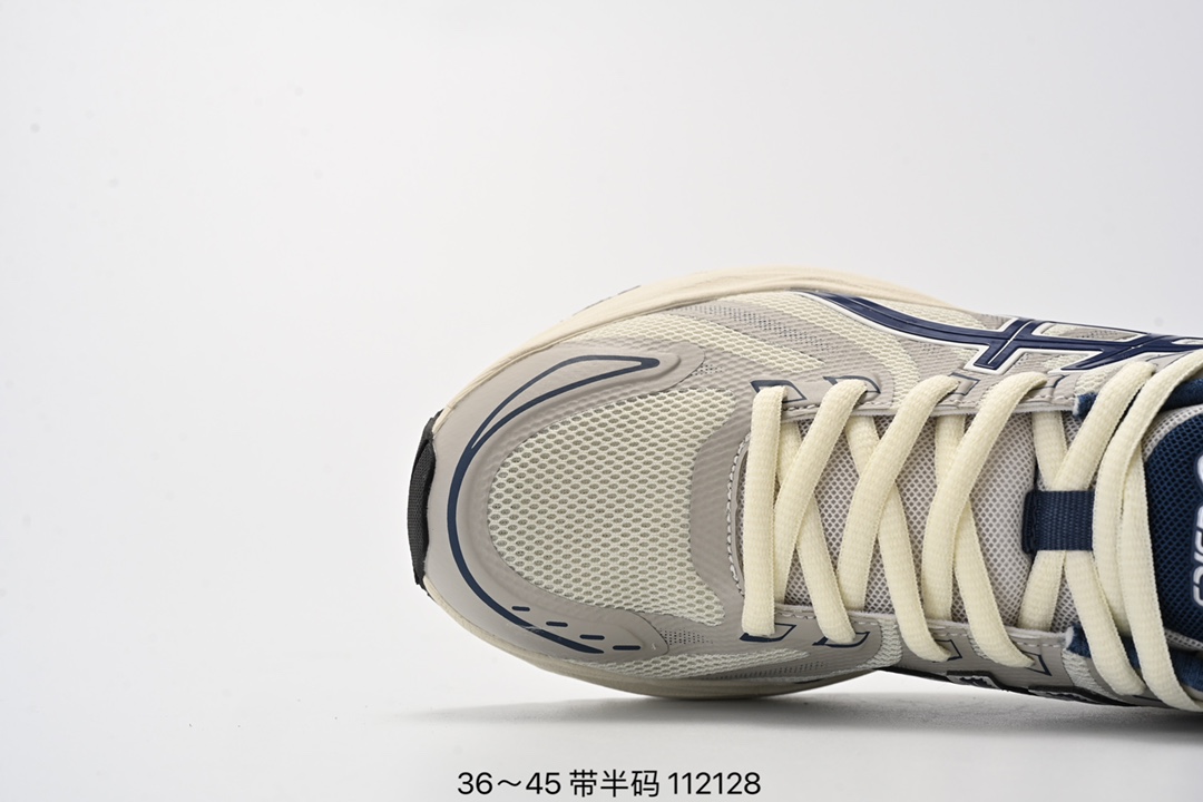 💰180
公司级✅亚瑟士Asics Gel-Flux Cn运动休闲透气专业跑
鞋 进口双层丝纤维工程网布鞋面 轻量舒适透
•气材质中底3D可视GEL缓震胶效果 升級FLYTE
FOAM BLAST全新援震中底
部位科技材质
尺码：36～45带半码
编号：112128