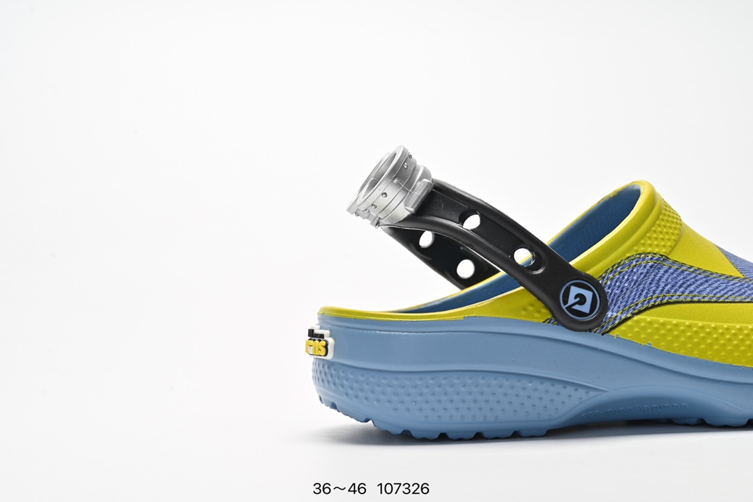 💰170
卡骆驰Crocs Echo Clog沙滩室内外穿搭休闲涉水洞洞鞋凉拖鞋 

码数：36 37 38 39 40 41 42 43 44 45 46
编号：107326