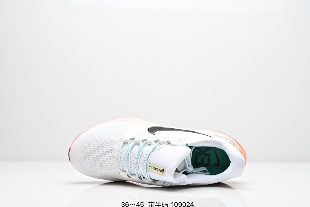 💰160
Nike「飞马新鞋」触感柔软，质感升级！随着“耐克「蓝图」系列”在巴黎的盛大发布，全新一代 登月41代 Nike Pegasus 41也正式登场啦！Nike Pegasus 41采用了全掌ReactX泡绵中底，前掌和后跟还配备了Air Zoom气垫单元，据说跑起来更快更舒适哦！这次最大的升级点，就是飞马系列首次引入了ReactX泡绵，听说相比React泡绵，能量回馈提升了整整13%哦！
货号：FD2722
编码：109024