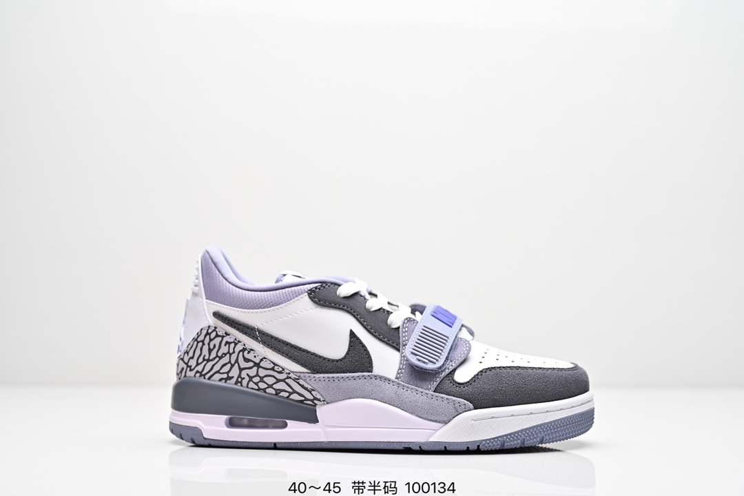 💰210
Air Jordan Legacy 312 高帮 AJ312 乔丹312代 aj312 乔312 高邦 白粉 乔丹篮球鞋系列 号称 “最强三合一” 的 Jordan Legacy 312,自然有着杂交结合的设计,它的名字就展现出它所包含的鞋款元素,312 分别对应了 Air Jordan 3、Air Jordan 1 和 Air Trainer 2,将这三双经典又有不俗人气的鞋款融合,“最强三合一” 的名称由此得来!货号:AV3922-101/013/157/102 DR8486-101DO7441-401 DQ5347-141 AT4040-106尺码:如图所示
编码:100134