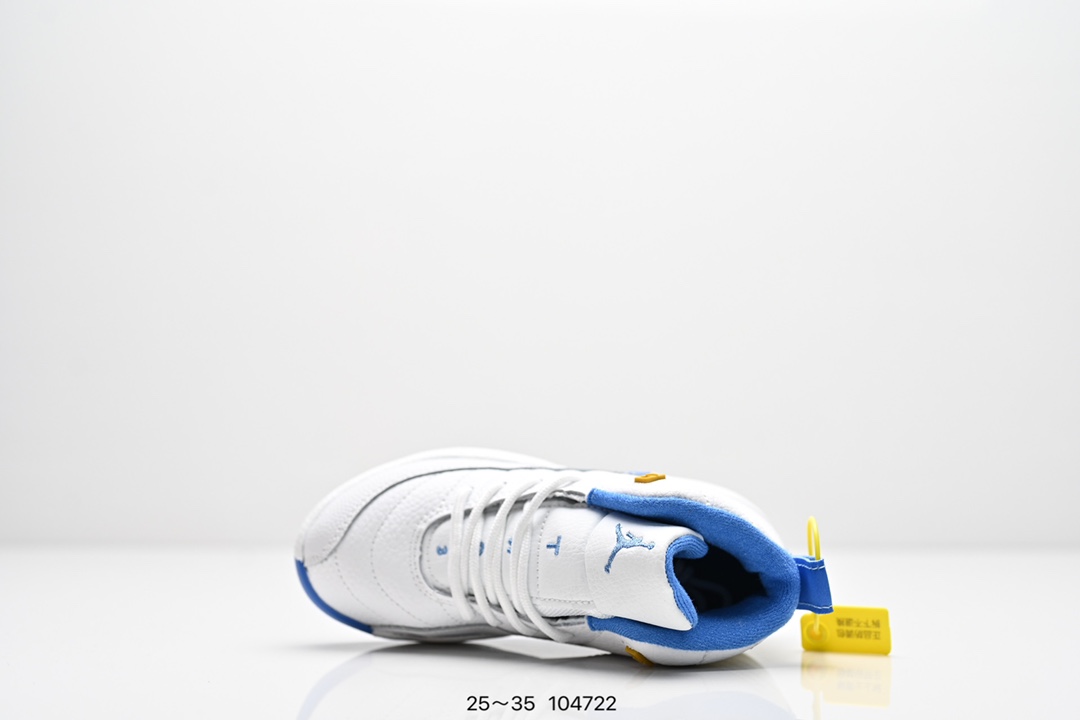 图片[4]-童鞋耐克 AJ 乔丹12代 Nike Air Jordan 12 Retro 篮球鞋复刻男子运动鞋 重现设计师汀克·哈特菲尔德广受赞誉的 1996 年鞋款设计，后者率先将 Zoom Air 缓震配置引入经典系列。鞋面采用优质材料，打造当季潮流风范。 优质材质组合鞋面，实现出色耐穿性 泡绵中底搭载全掌型 Zoom Air 缓震配置，塑就出众回弹的缓震效果 碳纤维稳定片 橡胶外底 货号：CT8013 尺码：童鞋-选品中心
