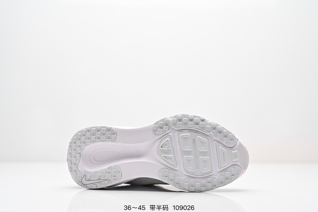 💰170
Nike VOMERO 18 耐克 舒适减震防滑 低帮跑步鞋
全掌ReactX泡绵中底 前掌和后跟还配备了Air Zoom气垫单元 据说跑起来更快更舒适哦 这次最大的升级点 首次引入了ReactX泡绵
货号:HM6803-001
尺码:如图
ID:109026