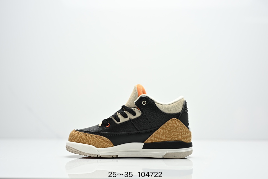 图片[2]-童鞋Air Jordan 3 Retro 复刻白水泥 AJ3 乔丹3代 aj3 乔3 经典复刻白水泥 乔丹篮球鞋系列 鞋身以白色为主调，采用优质皮革材质搭配鞋头及后跟处的经典元素爆裂纹，搭配灰色外底，简约而不失活力，纯色鞋身也很好地渲染了其不凡的质感。至于细节，该鞋款后跟处的Jumpman Logo同样采用黑色打造，鞋口及鞋面则添加了透气孔设计，更适合炎热的夏日。 货号：DN3707-100 尺码：如图所示-选品中心