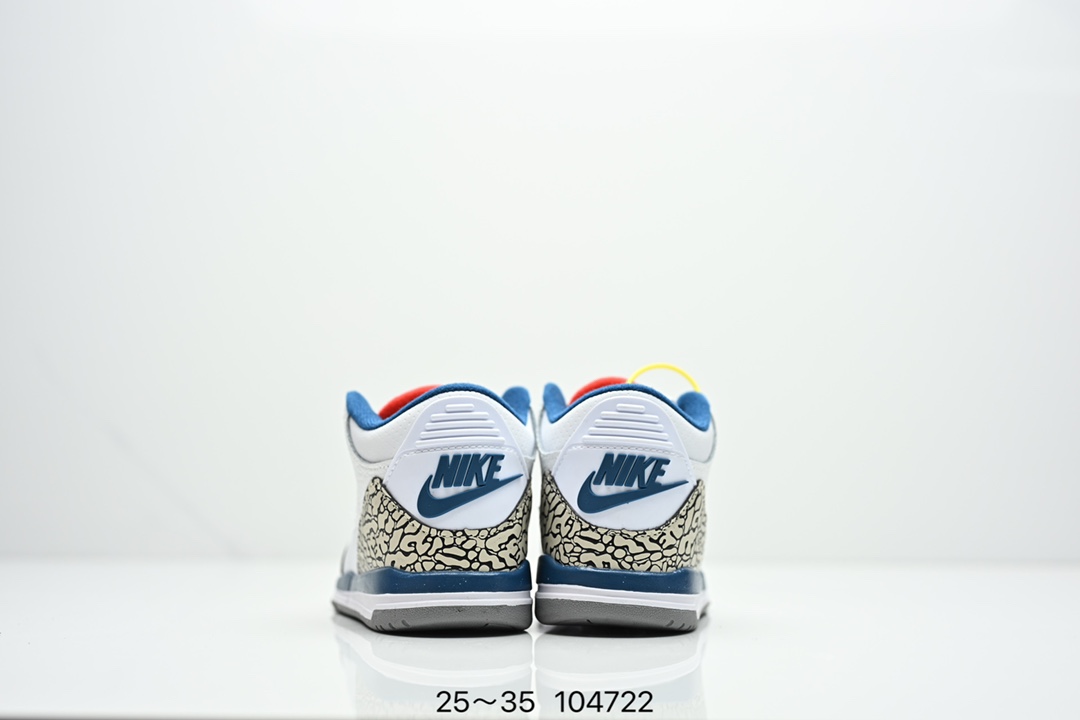 图片[6]-童鞋Air Jordan 3 Retro 复刻白水泥 AJ3 乔丹3代 aj3 乔3 经典复刻白水泥 乔丹篮球鞋系列 鞋身以白色为主调，采用优质皮革材质搭配鞋头及后跟处的经典元素爆裂纹，搭配灰色外底，简约而不失活力，纯色鞋身也很好地渲染了其不凡的质感。至于细节，该鞋款后跟处的Jumpman Logo同样采用黑色打造，鞋口及鞋面则添加了透气孔设计，更适合炎热的夏日。 货号：DN3707-100 尺码：如图所示-选品中心