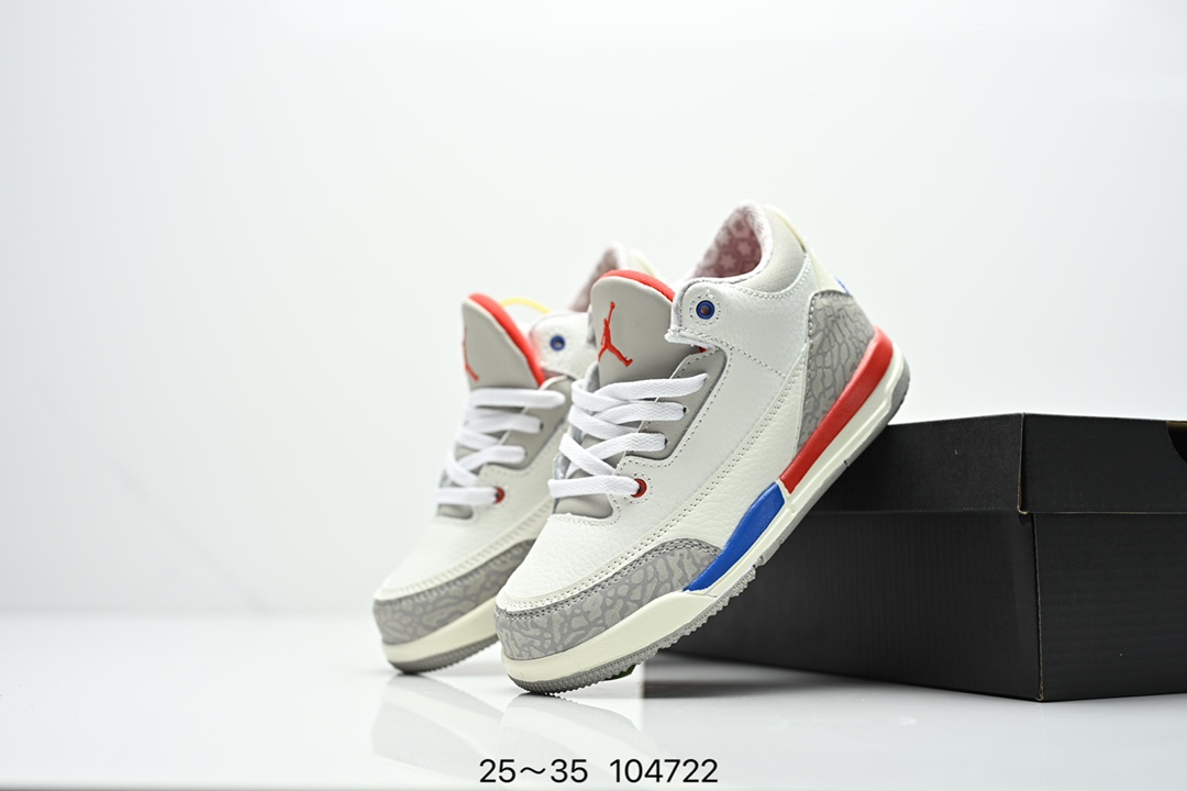图片[8]-童鞋Air Jordan 3 Retro 复刻白水泥 AJ3 乔丹3代 aj3 乔3 经典复刻白水泥 乔丹篮球鞋系列 鞋身以白色为主调，采用优质皮革材质搭配鞋头及后跟处的经典元素爆裂纹，搭配灰色外底，简约而不失活力，纯色鞋身也很好地渲染了其不凡的质感。至于细节，该鞋款后跟处的Jumpman Logo同样采用黑色打造，鞋口及鞋面则添加了透气孔设计，更适合炎热的夏日。 货号：DN3707-100 尺码：如图所示-选品中心