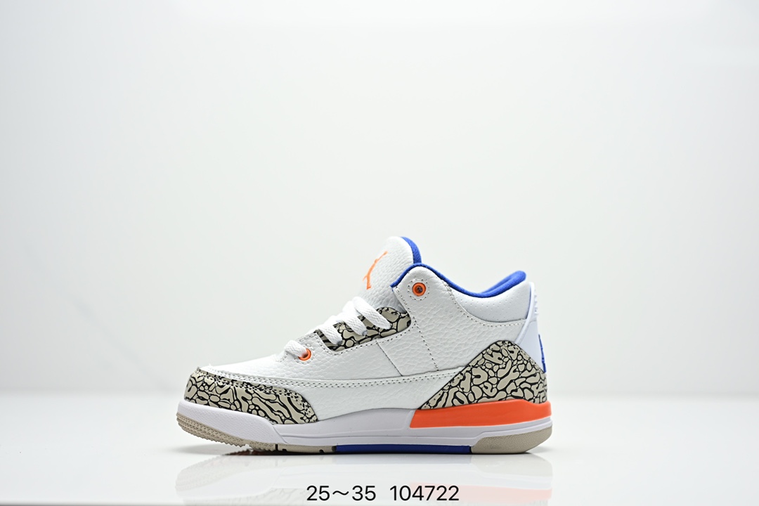图片[4]-童鞋Air Jordan 3 Retro 复刻白水泥 AJ3 乔丹3代 aj3 乔3 经典复刻白水泥 乔丹篮球鞋系列 鞋身以白色为主调，采用优质皮革材质搭配鞋头及后跟处的经典元素爆裂纹，搭配灰色外底，简约而不失活力，纯色鞋身也很好地渲染了其不凡的质感。至于细节，该鞋款后跟处的Jumpman Logo同样采用黑色打造，鞋口及鞋面则添加了透气孔设计，更适合炎热的夏日。 货号：DN3707-100 尺码：如图所示-选品中心