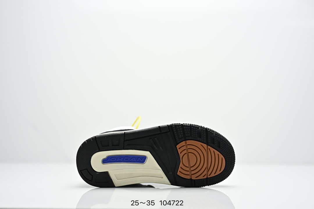 图片[6]-童鞋Air Jordan 3 Retro 复刻白水泥 AJ3 乔丹3代 aj3 乔3 经典复刻白水泥 乔丹篮球鞋系列 鞋身以白色为主调，采用优质皮革材质搭配鞋头及后跟处的经典元素爆裂纹，搭配灰色外底，简约而不失活力，纯色鞋身也很好地渲染了其不凡的质感。至于细节，该鞋款后跟处的Jumpman Logo同样采用黑色打造，鞋口及鞋面则添加了透气孔设计，更适合炎热的夏日。 货号：DN3707-100 尺码：如图所示-选品中心