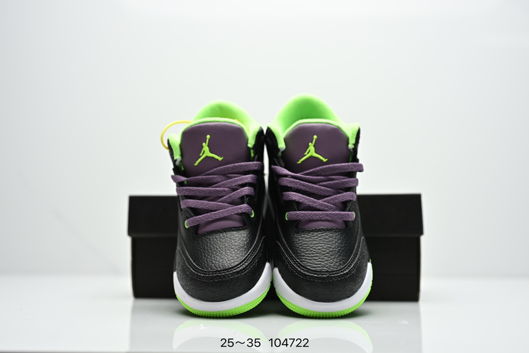 图片[8]-童鞋Air Jordan 3 Retro 复刻白水泥 AJ3 乔丹3代 aj3 乔3 经典复刻白水泥 乔丹篮球鞋系列 鞋身以白色为主调，采用优质皮革材质搭配鞋头及后跟处的经典元素爆裂纹，搭配灰色外底，简约而不失活力，纯色鞋身也很好地渲染了其不凡的质感。至于细节，该鞋款后跟处的Jumpman Logo同样采用黑色打造，鞋口及鞋面则添加了透气孔设计，更适合炎热的夏日。 货号：DN3707-100 尺码：如图所示-选品中心