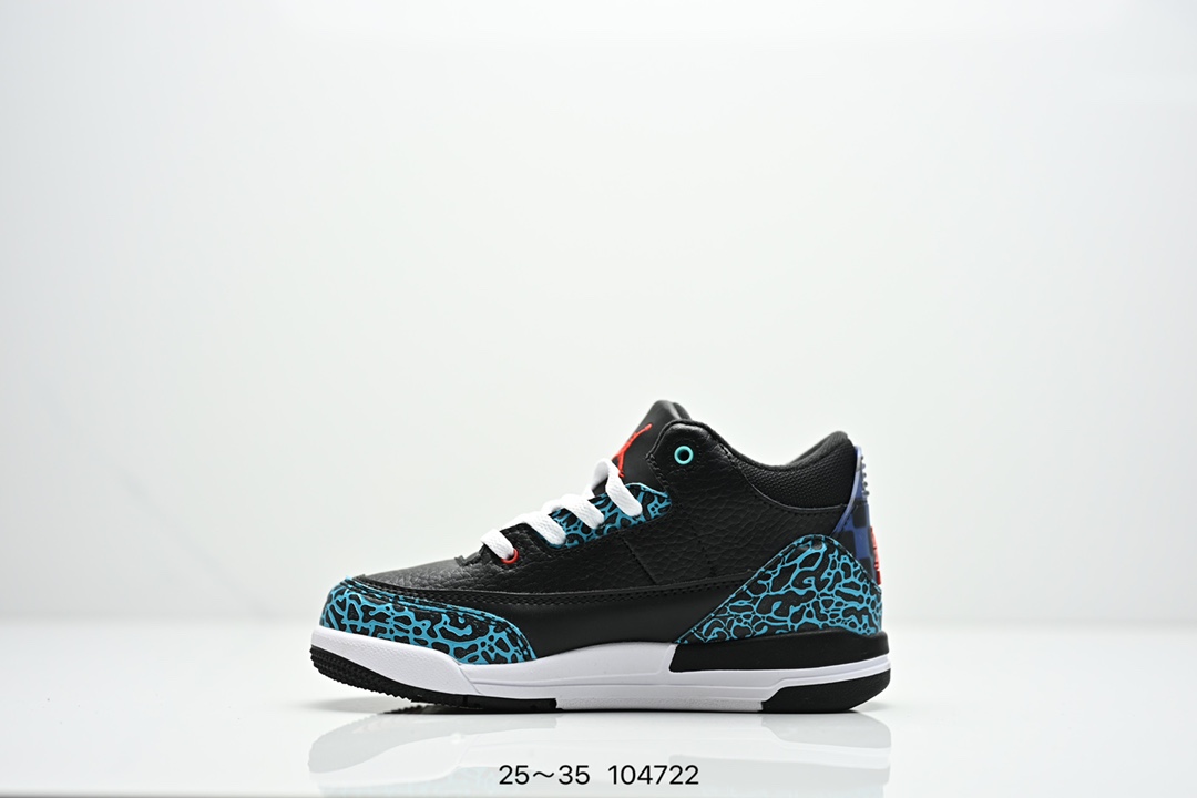图片[3]-童鞋Air Jordan 3 Retro 复刻白水泥 AJ3 乔丹3代 aj3 乔3 经典复刻白水泥 乔丹篮球鞋系列 鞋身以白色为主调，采用优质皮革材质搭配鞋头及后跟处的经典元素爆裂纹，搭配灰色外底，简约而不失活力，纯色鞋身也很好地渲染了其不凡的质感。至于细节，该鞋款后跟处的Jumpman Logo同样采用黑色打造，鞋口及鞋面则添加了透气孔设计，更适合炎热的夏日。 货号：DN3707-100 尺码：如图所示-选品中心
