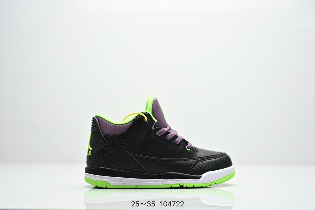 图片[2]-集合图 童鞋Air Jordan 3 Retro 复刻白水泥 AJ3 乔丹3代 aj3 乔3 经典复刻白水泥 乔丹篮球鞋系列 鞋身以白色为主调，采用优质皮革材质搭配鞋头及后跟处的经典元素爆裂纹，搭配灰色外底，简约而不失活力，纯色鞋身也很好地渲染了其不凡的质感。至于细节，该鞋款后跟处的Jumpman Logo同样采用黑色打造，鞋口及鞋面则添加了透气孔设计，更适合炎热的夏日。 货号：DN3707-100 尺码：如图所示-选品中心