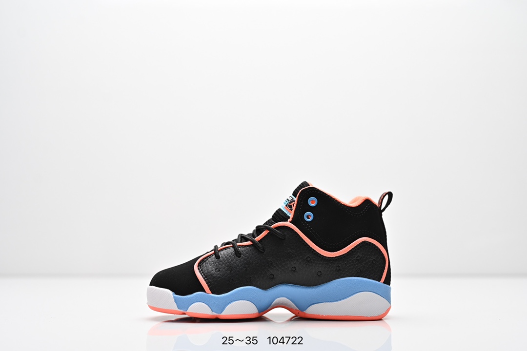 图片[7]-集合图 童鞋耐克 AJ 乔丹13代 Nike Air Jordan 13 Retro 篮球鞋复刻男子运动鞋 重现设计师汀克·哈特菲尔德广受赞誉的 1996 年鞋款设计，后者率先将 Zoom Air 缓震配置引入经典系列。鞋面采用优质材料，打造当季潮流风范。 优质材质组合鞋面，实现出色耐穿性 泡绵中底搭载全掌型 Zoom Air 缓震配置，塑就出众回弹的缓震效果 碳纤维稳定片 橡胶外底 货号：820276 001 尺码：童鞋-选品中心