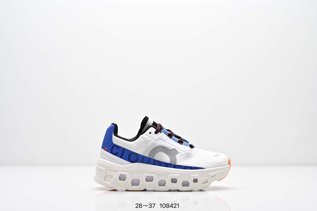 On昂跑Cloud X 童鞋28-37 舒适乐趣跑，缓震、轻量 On昂跑 Cloudsurfer上演中底“变形计” ，打破传统格局缔造柔软脚感。-选品中心