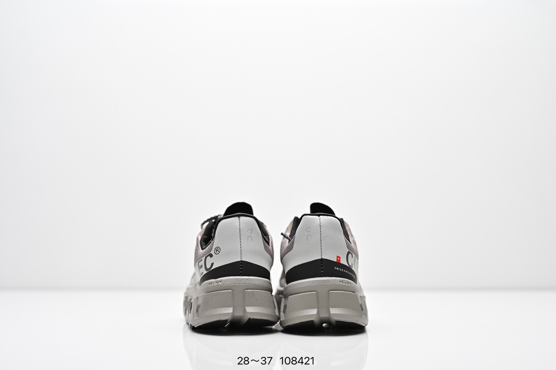 图片[7]-On昂跑Cloud X 童鞋28-37 舒适乐趣跑，缓震、轻量 On昂跑 Cloudsurfer上演中底“变形计” ，打破传统格局缔造柔软脚感。-选品中心