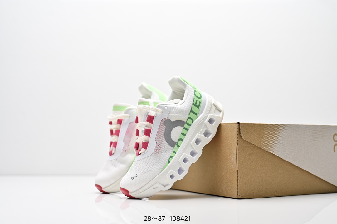 图片[9]-童鞋 On昂跑 全新综合体能训练运动鞋Cloud X 舒适乐趣跑，缓震、轻量 On昂跑 Cloudsurfer上演中底“变形计” ，打破传统格局缔造柔软脚感。 On昂跑对于值友来说已经是个相对熟悉的品牌了，旗下的经典款Cloud X兼具稳健敏捷、功能多面，轻量脚感和灵活反馈等优点，是健身爱好者最喜欢的鞋履产品之一。2022年首发的超厚底怪兽跑鞋Cloudmonster，加载最大的Cloudtec模块，柔软的缓震和强力的回弹体验，也让他一战成名，进入大体重运动爱好者和与大众跑者的入门跑鞋心选名单。 尺码：28～37-选品中心