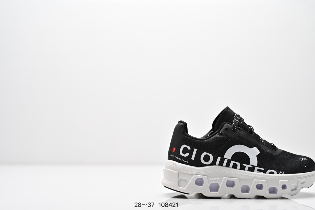 图片[2]-童鞋 On昂跑 全新综合体能训练运动鞋Cloud X 舒适乐趣跑，缓震、轻量 On昂跑 Cloudsurfer上演中底“变形计” ，打破传统格局缔造柔软脚感。 On昂跑对于值友来说已经是个相对熟悉的品牌了，旗下的经典款Cloud X兼具稳健敏捷、功能多面，轻量脚感和灵活反馈等优点，是健身爱好者最喜欢的鞋履产品之一。2022年首发的超厚底怪兽跑鞋Cloudmonster，加载最大的Cloudtec模块，柔软的缓震和强力的回弹体验，也让他一战成名，进入大体重运动爱好者和与大众跑者的入门跑鞋心选名单。 尺码：28～37-选品中心