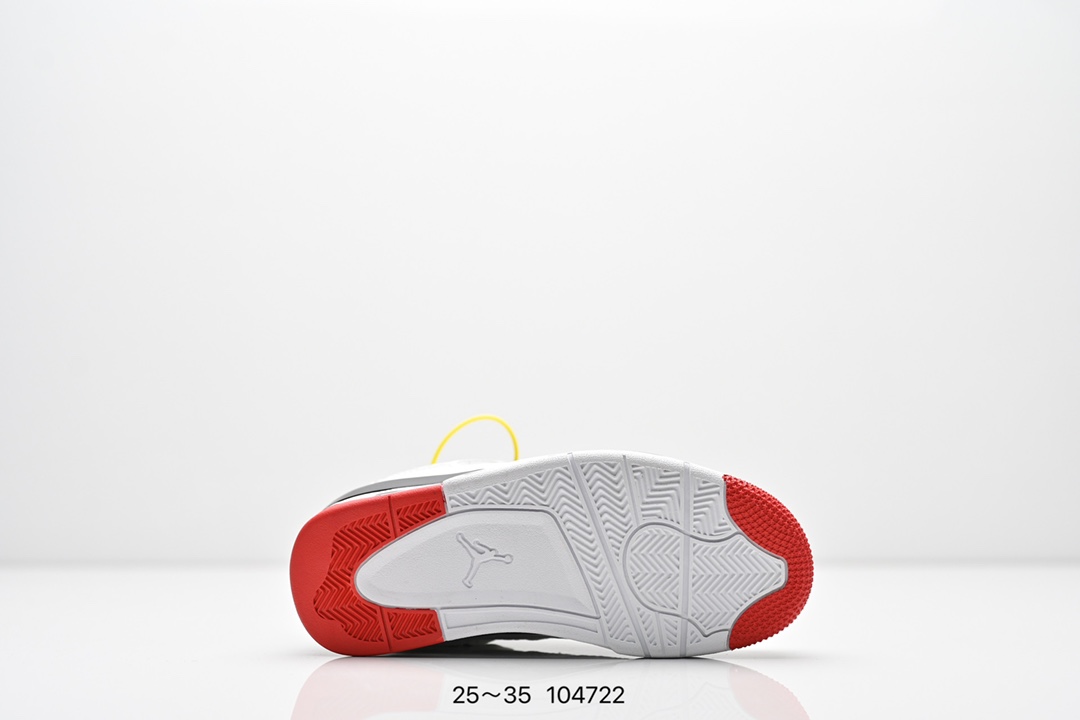 图片[6]-童鞋耐克 AJ 乔丹4代 Nike Air Jordan 4 Retro 篮球鞋复刻男子运动鞋 重现设计师汀克·哈特菲尔德广受赞誉的 1996 年鞋款设计，后者率先将 Zoom Air 缓震配置引入经典系列。鞋面采用优质材料，打造当季潮流风范。 优质材质组合鞋面，实现出色耐穿性 泡绵中底搭载全掌型 Zoom Air 缓震配置，塑就出众回弹的缓震效果 碳纤维稳定片 橡胶外底 货号：DH6927 057 尺码：童鞋-选品中心
