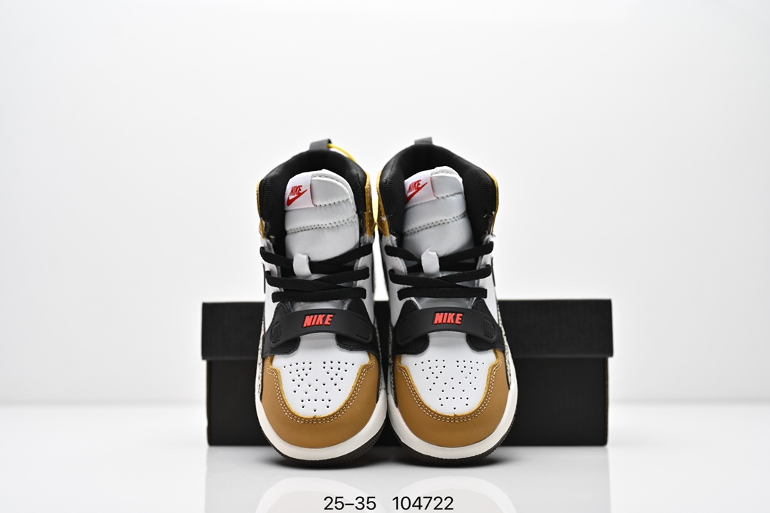 图片[8]-童鞋Air Jordan Legacy 312 “Command Force” 高帮AJ312 乔丹312代 aj312 乔312 高邦 乔丹篮球鞋系列 号称 “最强三合一” 的 Jordan Legacy 312，自然有着杂交结合的设计，它的名字就展现出它所包含的鞋款元素，312 分别对应了 Air Jordan 3、Air Jordan 1 和 Air Trainer 2，将这三双经典又有不俗人气的鞋款融合，“最强三合一” 的名称由此得来！货号：DR8486131 尺码：25–35 编号：104722-选品中心