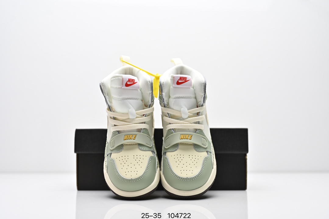 图片[8]-童鞋Air Jordan Legacy 312 “Command Force” 高帮AJ312 乔丹312代 aj312 乔312 高邦 乔丹篮球鞋系列 号称 “最强三合一” 的 Jordan Legacy 312，自然有着杂交结合的设计，它的名字就展现出它所包含的鞋款元素，312 分别对应了 Air Jordan 3、Air Jordan 1 和 Air Trainer 2，将这三双经典又有不俗人气的鞋款融合，“最强三合一” 的名称由此得来！货号：DR8486131 尺码：25–35 编号：104722-选品中心