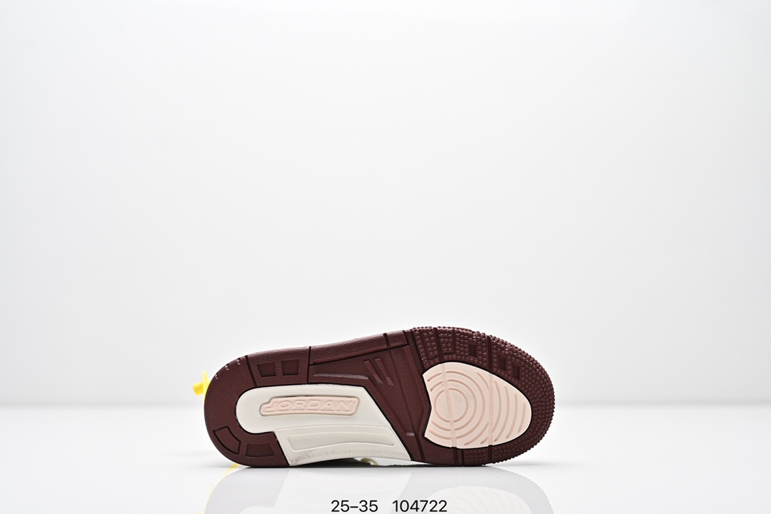 图片[6]-童鞋Air Jordan Legacy 312 “Command Force” 高帮AJ312 乔丹312代 aj312 乔312 高邦 乔丹篮球鞋系列 号称 “最强三合一” 的 Jordan Legacy 312，自然有着杂交结合的设计，它的名字就展现出它所包含的鞋款元素，312 分别对应了 Air Jordan 3、Air Jordan 1 和 Air Trainer 2，将这三双经典又有不俗人气的鞋款融合，“最强三合一” 的名称由此得来！货号：DR8486131 尺码：25–35 编号：104722-选品中心
