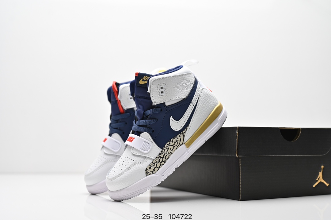 图片[9]-童鞋Air Jordan Legacy 312 “Command Force” 高帮AJ312 乔丹312代 aj312 乔312 高邦 乔丹篮球鞋系列 号称 “最强三合一” 的 Jordan Legacy 312，自然有着杂交结合的设计，它的名字就展现出它所包含的鞋款元素，312 分别对应了 Air Jordan 3、Air Jordan 1 和 Air Trainer 2，将这三双经典又有不俗人气的鞋款融合，“最强三合一” 的名称由此得来！货号：DR8486131 尺码：25–35 编号：104722-选品中心
