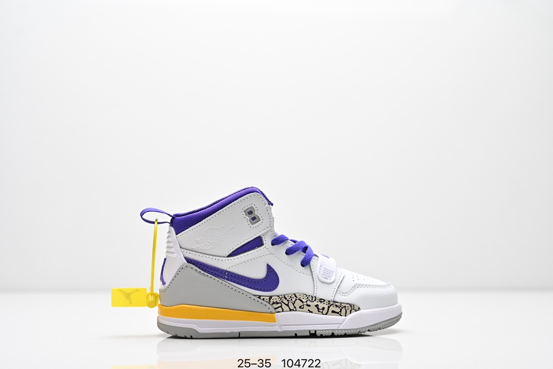 图片[6]-集合图 童鞋Air Jordan Legacy 312 “Command Force” 高帮AJ312 乔丹312代 aj312 乔312 高邦 乔丹篮球鞋系列 号称 “最强三合一” 的 Jordan Legacy 312，自然有着杂交结合的设计，它的名字就展现出它所包含的鞋款元素，312 分别对应了 Air Jordan 3、Air Jordan 1 和 Air Trainer 2，将这三双经典又有不俗人气的鞋款融合，“最强三合一” 的名称由此得来！货号：DR8486131 尺码：25–35 编号：104722-选品中心