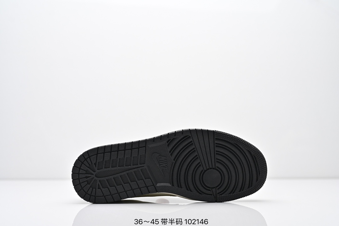 集合图💰270
AJ1倒勾Travis Scott x Air Jordan 1 ” Reverse Mocha “ AJ1乔1 TS 闪电 联名倒钩 低帮文化篮球鞋 完美品质出货 细节如图所示  鞋面切割工整  冲孔整齐干净 中底拉帮线 整体清洁度非常好
货号:SJ2068-003
尺码：36 36.5 37.5 38 38.5 39 40 40.5 41 42 42.5 43 44 45 
编号：102146