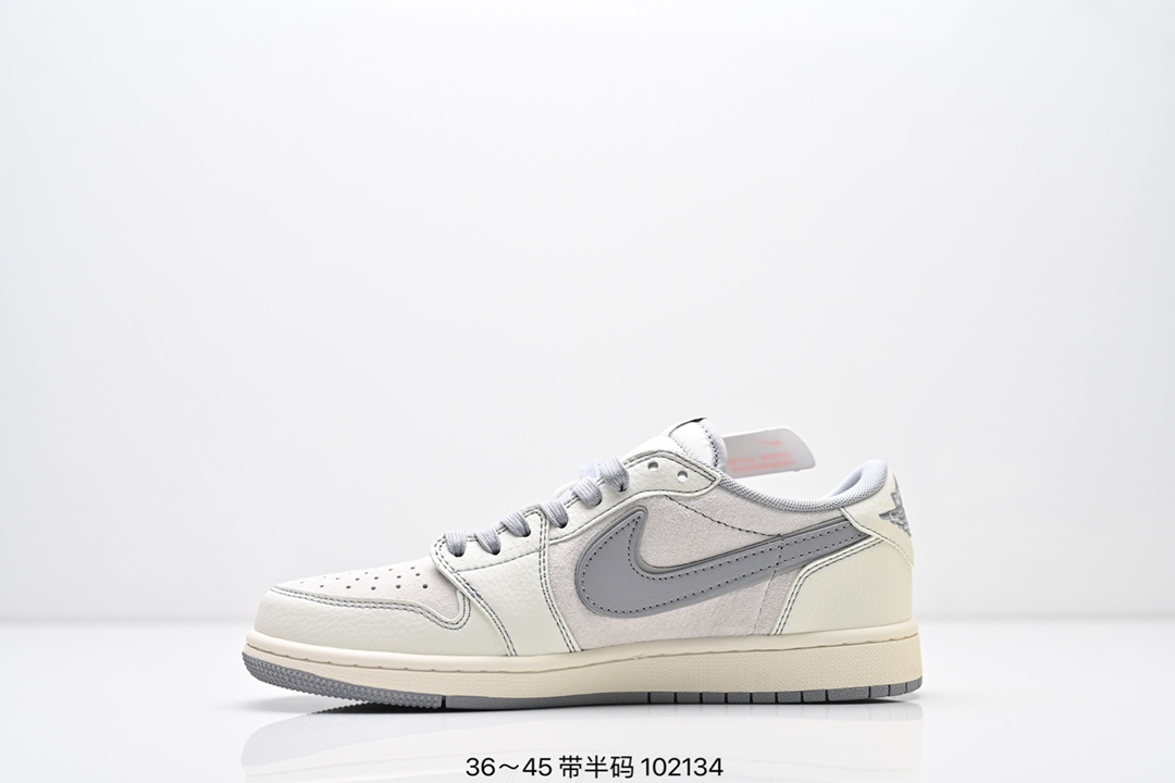 💰210
AJ1倒勾Travis Scott x Air Jordan 1 ” Reverse Mocha “ AJ1乔1 TS 闪电 联名倒钩 低帮文化篮球鞋 完美品质出货 细节如图所示  鞋面切割工整  冲孔整齐干净 中底拉帮线 整体清洁度非常好
货号:SJ2068-003
尺码：36 36.5 37.5 38 38.5 39 40 40.5 41 42 42.5 43 44 45 
编号：102134