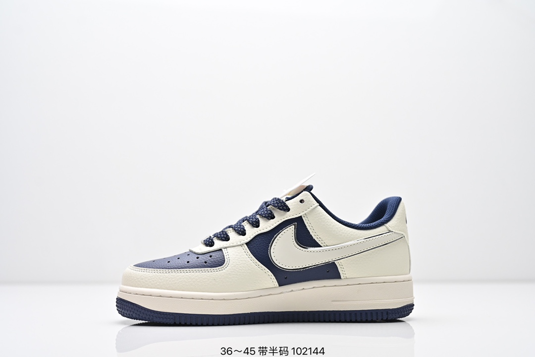 💰260
公司级✅Air Force 1 ‘07 LV8 空军一号 采用了整体外观的工具灰色 外观使用纹理显示 冷色调填满整个鞋子结构 除了白色logo 鞋跟和鞋底 灰黑也填充了鞋子的其余部分 货号:SU2305-008
Size：36 36.5 37.5 38 38.5 39 40 40.5 41 42 42.5 43 44 45
ID:ZED482-RJD
编码：102144