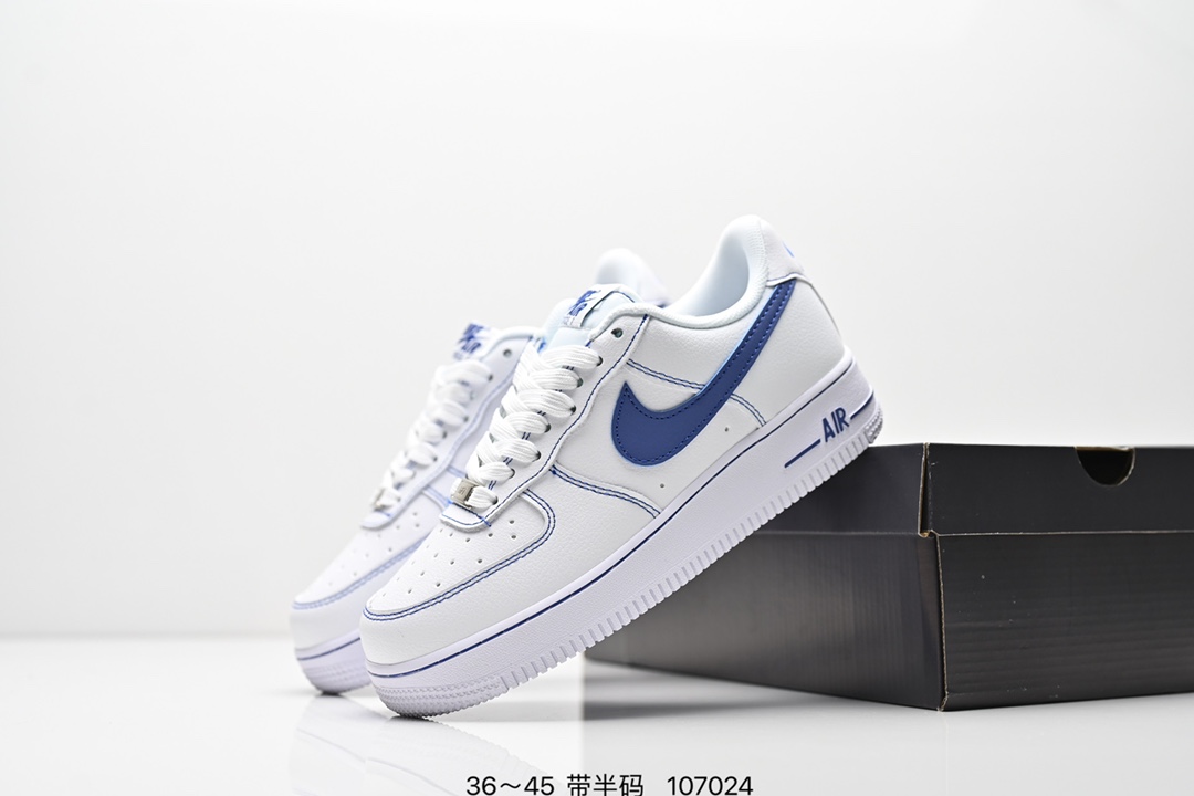 💰160
耐克Nike Air Force 1 Low  空军一号低帮百搭休闲运动板鞋。柔软、弹性十足的缓震性能和出色的中底设计，横跨复古与现代的外型结合，造就出风靡全球三十多年的Force 1。
货号：CW2288 111
尺码:36～45带半码
编号：107024