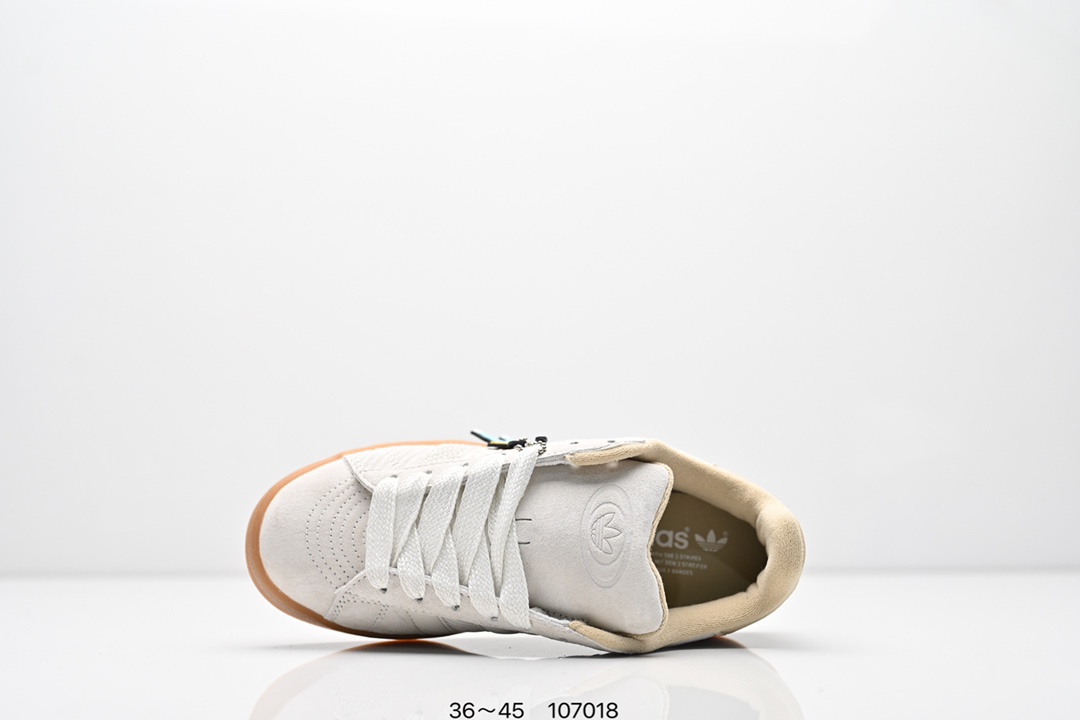 💰130
阿迪达斯三叶草Adidas Originals Samba OG 桑巴舞系列绅士德训足球风百搭低帮休闲运动板鞋
货号:JI3993
尺码:36～45
编码：107018