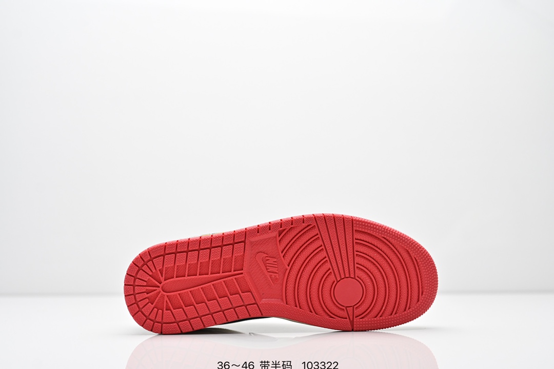 💰150
乔丹Air Jordan 1 Low AJ1低帮系列篮球鞋 官方同步配色 原装级产物  
#拒绝公底 立体鞋型 细节完美 高清洁度IH0648 
尺码：36-46半
编号：103322