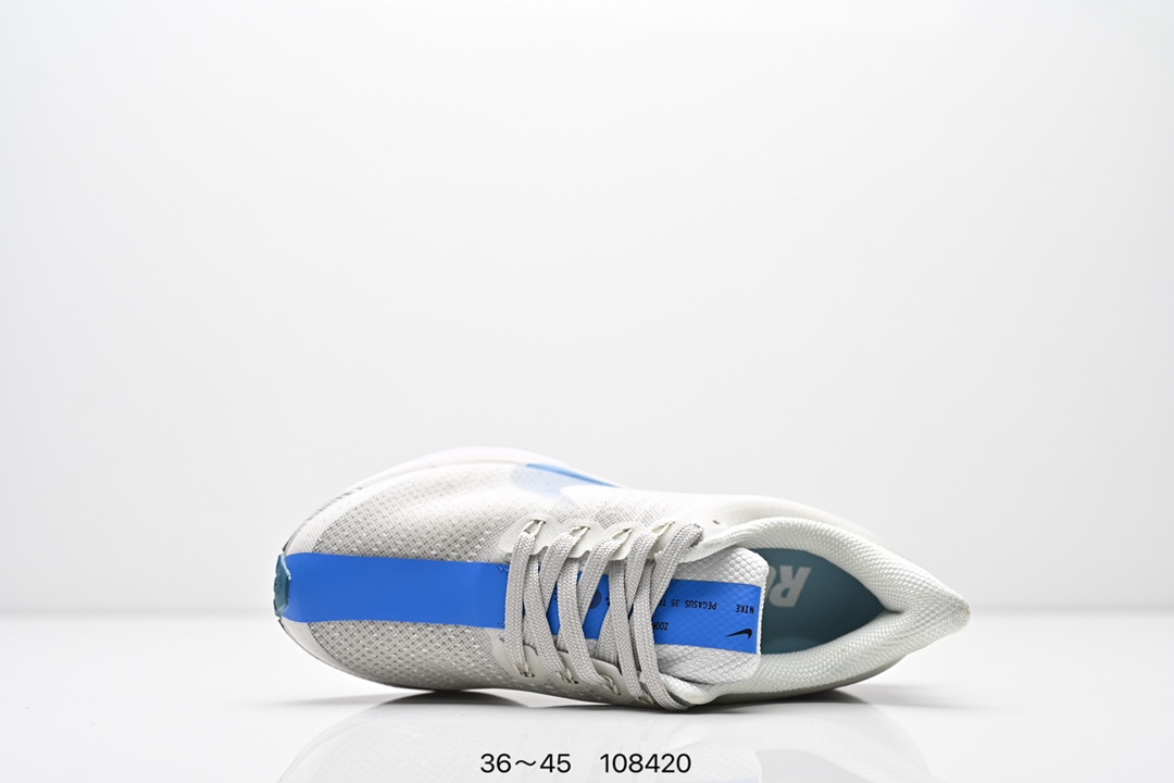 💰140
耐克W NIKE ZOOM PEGASUS 35 TURBO超级飞马涡轮增压马拉松休闲运动慢跑鞋 货号：AJ4114 001

码数：36 37 38 39 40 41 42 43 44 45
编号：108420