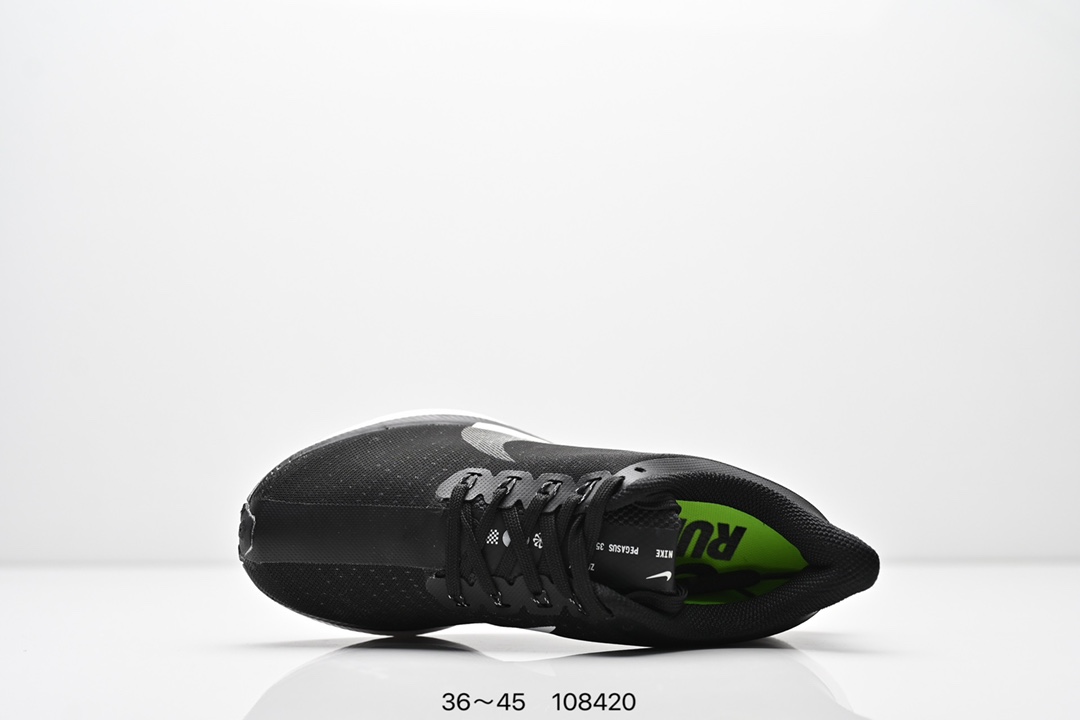 💰140
耐克W NIKE ZOOM PEGASUS 35 TURBO超级飞马涡轮增压马拉松休闲运动慢跑鞋 货号：AJ4114 001

码数：36 37 38 39 40 41 42 43 44 45
编号：108420