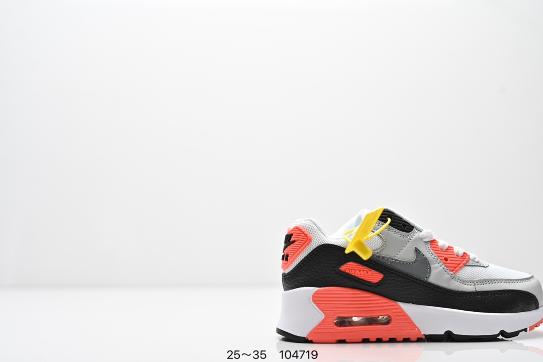 图片[2]-耐克 Nike Air Max 90童鞋后半掌气垫缓震运动鞋时尚男女士跑步鞋 。作为 Nike 休闲型 Air Max 鞋款，Nike Air Max 270 运动鞋为你带来时尚舒适的穿着感受和出众格调。鞋款设计灵感源自 Air Max 经典，搭配大型窗口和新颖配色，彰显 Nike 的出众创新。Max Air 270 缓震配置，缔造非凡舒适的日常穿着体验，织物与合成材质组合鞋面，打造轻盈贴合感和透气感受，泡绵中底，柔软舒适。弹性内衬和靴式设计，打造个性化贴合感，外底搭配橡胶设计，塑就强劲抓地力与出色耐穿性，合成材质与织物组合设计，提拉设计。 货号：AH8050 尺码：25～35-选品中心