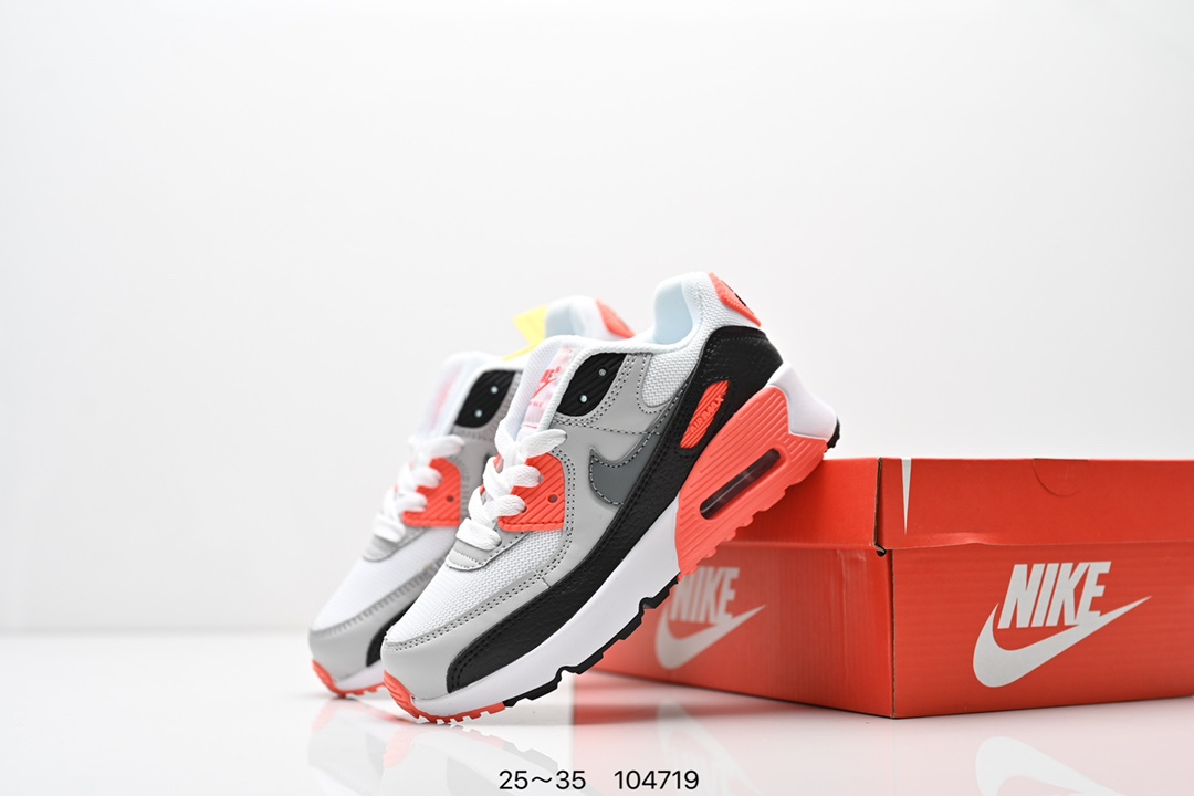 图片[9]-耐克 Nike Air Max 90童鞋后半掌气垫缓震运动鞋时尚男女士跑步鞋 。作为 Nike 休闲型 Air Max 鞋款，Nike Air Max 270 运动鞋为你带来时尚舒适的穿着感受和出众格调。鞋款设计灵感源自 Air Max 经典，搭配大型窗口和新颖配色，彰显 Nike 的出众创新。Max Air 270 缓震配置，缔造非凡舒适的日常穿着体验，织物与合成材质组合鞋面，打造轻盈贴合感和透气感受，泡绵中底，柔软舒适。弹性内衬和靴式设计，打造个性化贴合感，外底搭配橡胶设计，塑就强劲抓地力与出色耐穿性，合成材质与织物组合设计，提拉设计。 货号：AH8050 尺码：25～35-选品中心