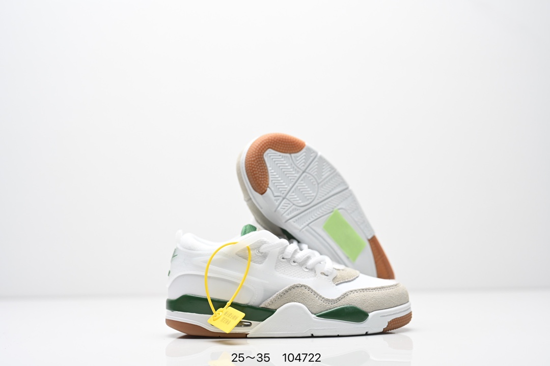 图片[5]-童鞋Air Jordan AJ4 RM 重制版低帮复古篮球鞋 实拍首发 采用了低帮的设计 并保留了众多AJ4的经典元素 鞋身以皮革 麂皮材质拼接打造 AJ4经典的TPU材质延伸至后跟 增强鞋款稳定性 而鞋身侧面的网格设计则被取消 尾部的NIKE AIR标志也得到保留 并同时带有飞人logo 中底部分同样搭载了可视AIR气垫 鞋底采用米白色中底和外底呈现 为整个设计收尾 货号： FQ7940 300CF 尺码：25～35-选品中心